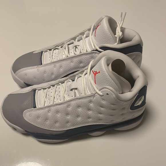Jordan 13 brand new size 9 - Picture 2 of 4